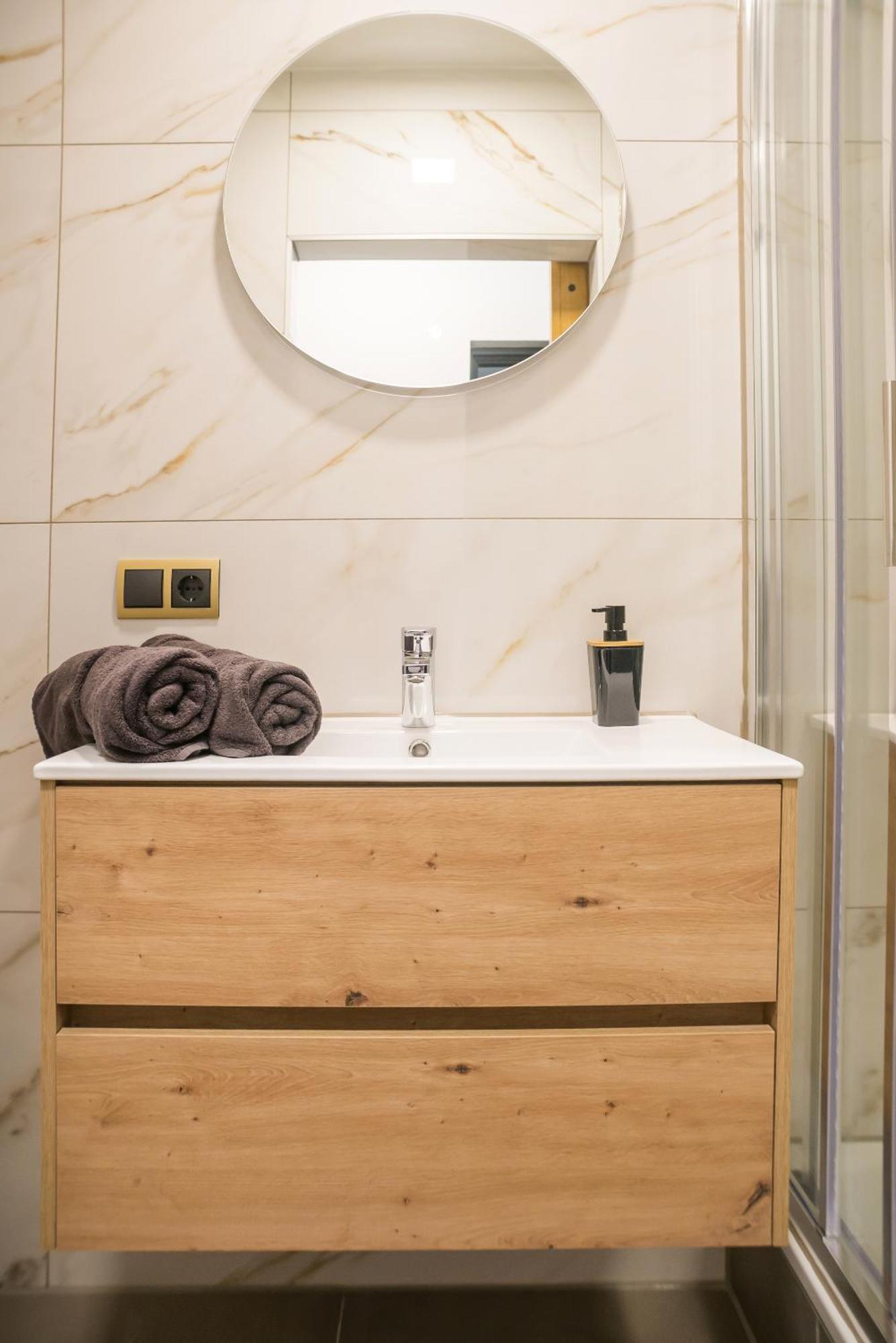Апартаменты Hotspot Location, Wifi, Bed En Koffie Harmony Тилбург Экстерьер фото